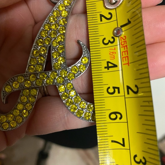 Atlanta A pendent on long chain yellow gem - Picture 4 of 4